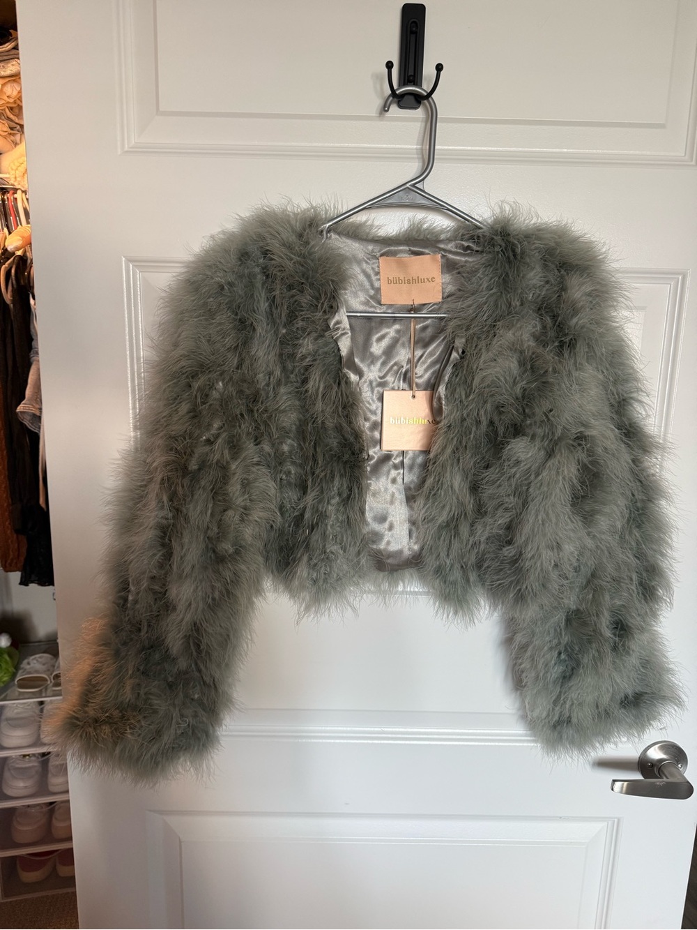 Bubish Luxe | Feather Shawl - Sage Green